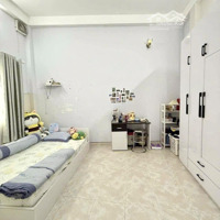 Chị Bán Gấp Vip Kế K300, 4.5M X 18.5M, 3 Tầng Sát Mt