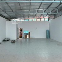 Cho Thuê Mặt Bằng Giao Với Đường Thảo Điền, Quận 2.Diện Tíchhơn 120M2. Giá Thuê 65 Triệu/Tháng