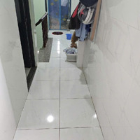 Nhà Trệt Lầu Đường Xe Hơi, Hàng Xóm Vinhomes. Cách Đường Nguyễn Xiển 100M