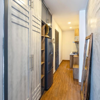 Cho Thuê Căn Studio/ 1 Phòng Ngủ/ Ban Công Trung Tâm Q7 - Giá Chỉ Từ 5 Triệu