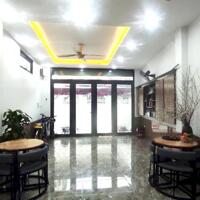 Bán nhà Đức Giang, Nhà ĐẸP, Ngõ NÔNG, gần Ô TÔ 40m2 mặt tiền 4m An sinh ĐỈNH