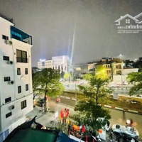 Bán Nhà Siêu Phẩm Hai Bà Trưng 30M, 3 Ngủ, 4 Tầng, 5 Mét Ra Phố, View Mặt Phố