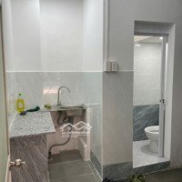 Nhà Mặt Tiền Cho Thuê Vị Trí Đẹp, Kinh Doanh Thuận Lợi Tại Vĩnh Hội, Quận 4