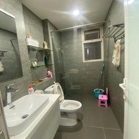 Căn Hộ Lacasa 2 Pn 2 Toilet, Nội Thất Cơ Bản, Có Sổ Hồng , 3.5 Tỷ