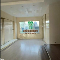 Cho Thuê Np Đẹp Xuất Sắc Tại Vinh Tân, 40 Triệu, 120M2, 3 Phòng Ngủ 6 Vệ Sinh 5 Tầng