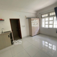 5 Triệu4 Full Nội Thất, Tách Bếp, Trống Sẵn