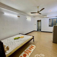 Mặt Tiền Đường Cộng Hoà - 3 Triệu5 - Full Nội Thất