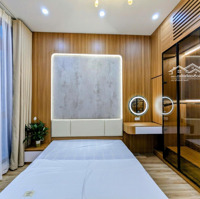 Nguyễn Phúc Lai,Nhà Mới 6 Ngủ,Ô Tô Vào Nhà,63M2,Mặt Tiền Rộng