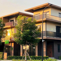 Nhà Phố Liền Kế Thiết Kế Theo Phong Cách Nhật Và View Sông Đồng Nai