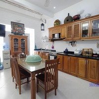 Cho Thuê Nhà 5 Tầng Diện Tích 150M2 Mặt Tiền 8M Khu Phố Tô Ngọc Vân, Tây Hồ,Hà Nội