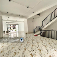 Cho Thuê Tầng Trệt Trục Chính Đinh Thị Thi Kđt Vạn Phúc Block Có Hầm Vị Trí Đẹp.giá Tốt : 22 Triệu