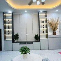 Siêu Hiếm! Bán Nhà Đông Ngạc, Bắc Từ Liêm - Gần Phố - 52M - 8M Mặt Tiền - Chỉ 6 Tỷ - Ngõ Nông Đẹp.