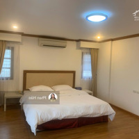 Cho Thuê Villa Oriental Palace 33 Tây Hồ, Hà Nội.diện Tích240M2 Gồm 3 Phòng Ngủ, 3Vs. Giá 80 Triệu/Tháng