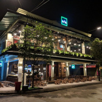Siêu Phẩm!! Cho Thuê Nhà Mặt Phố Hoàng Cầu, Diện Tích 200M2 X 3 Tầng, Mặt Tiền Lô Góc 15M Giá 100 Triệu