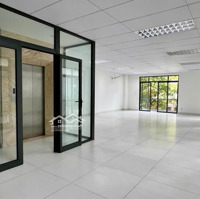 Cho Thuê Văn Phòng Cao Tầng Nhất Vạn Phúc City 7X20M Hầm 5 Tầng Có Thang Máy, Kính, Full Máy Lạnh