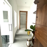 Giá Bán 9 Tỷ 950. Bán Nhà Phạm Ngọc Thạch, Q3. Hxhthông Ngô Quyền . Hđcho Thuê 45 Triệu/Th