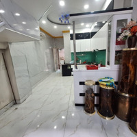 Chủ Rất Ngộp Bán Gấp Nhà 5 Tầng Trung Tâm Bình Thọ Chỉ 9.2 Tỷ
