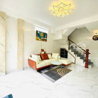 Nhà Mặt Tiền Bùi Quang Là, Nằm Ngay Chợ, Không Lộ Giới, Giả 5 Tỷ 350 Thương Lượng. Liên Hệ: 0906435138