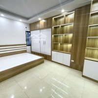 Bán Nhà Phố Gia Quất Long Biên 41M- 4 Tầng 4,6 Tỷ - Mặt Tiền Rộng
