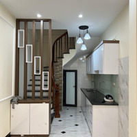Cho Thuê Nhà Nguyên Căn Gần Trạm Y Tế Đa Khoa Lĩnh Nam Mới Mở, Đi Lại Vô Cùng Thuận Tiện