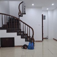 Bán Nhà Riêng Đẹp, 4 Phòng Ngủ 4 Vệ Sinhtại Đê La Thành, Ba Đình, Hà Nội, 7 Tỷ, 34M2
