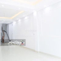 Cho Thuê Nhà Hoàng Văn Thái Thanh Xuândiện Tích85Mx 7Tmặt Tiền7M Thông Sàn Thang Máy Giá 75 Triệu