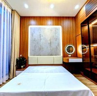 Bán Nhà Phân Lô, Gara Ô Tô, Nguyễn Phúc Lai, Đống Đa Diện Tích: 44M, 4,5 Tầng, Mt: 4M Chào Giá: 14,2 Tỷ