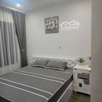 Chủ Cần Tiền Bán Gấp Ch 3 Phòng Ngủ 90M, Chung Cư Mặt Lê Văn Lương Giá Tốt Gần 6 Tỷ