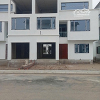 Bán Siêu Biệt Thự Cao Cấp Jade Square Xuân Đỉnh Bắc Từ Liêm 180M, 3 Tầng,Mặt Tiền 12M.ga Ra Ô Tô.