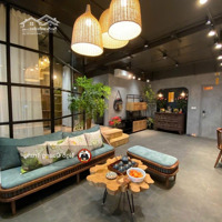 Chính Chủ Gửi Bán Căn Chung Cư Pandora Triều Khúc, Full Nội Thất Cả Tỷ, Chỉ Việc Về Ở Ăn Tết .