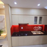 Bán Gấp Nhà Hữu Hưng, Lô Góc, Ô Tô Cách 10M, Mặt Ngõ 2.5M, Hàng Xóm Vinsmarts City,34M2*5T