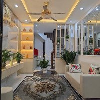 Bán Gấp Nhà Hữu Hưng, Lô Góc, Ô Tô Cách 10M, Mặt Ngõ 2.5M, Hàng Xóm Vinsmarts City,34M2*5T