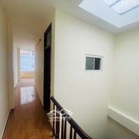 Nhà Đẹp Tả Thanh Oai- Thanh Trì 32M 5Tầng 4.7 Tỷ