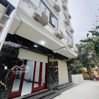 Nhà Xây Mới- 6 Tầng Thang Máy- Full Nội Thất Xịn- Ô Tô Đỗ Cửa- Ngõ Thông Thoáng