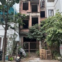Chính Chủ Bán Biệt Thự Liền Kề Khu Đô Thị Việt Hưng Vị Trí Đắc Địa, Thanh Khoản Gấp