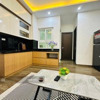 Tập Thể Vĩnh Hồ- Thái Thịnh- Nhà Đẹp- Oto- 60M- 2 Ngủ- Full Đồ Ở Luôn- Chỉ 2,65 Tỷ