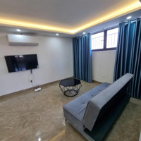 Chính Chủ Cho Thuê 2 Phòng Ngủ 80M2 Full Đồ Đường Nguyễn Văn Cừ Giá Bán 10 Triệu.liên Hệ 0916393862
