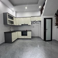 Bán Nhà Dương Văn Bé 5 Tầng 6 Ngủ, Ở Hoặc Cho Thuê, Mới Koong, Sát Phố,Diện Tích45M2 Giá Bán 7.5 Tỷ