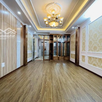 Cần Cho Thuê Gấp Nhà Mặt Phố Hoàng Cầu - Trần Quang Diệu,Diện Tích60M2X 6 Tầng, Thông Sàn. Gía 42 Triệu/Th