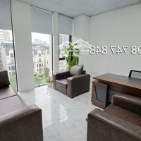 Cho Thuê Văn Phòng Tại Duy Tân 130M2 Giá Chỉ 26. 5 Triệu / Tháng View Kính Oto Đỗ Cửa. Liên Hệ: 0878511555