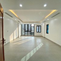 Tòa Nhà Cực Đẹp 60M2X7T Thang Máy. Phân Lô - Ôtô Vào Nhà, Cạnh Goldmark City Phố Nguyễn Đổng Chi