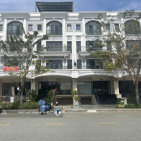 Cho Thuê Nhà( 7*20M ) Hầm + 4 Tầng Mới Hoàn Thiện Xong, Nằm Mặt Tiền Đường Số 10 Kđt Vạn Phúc City