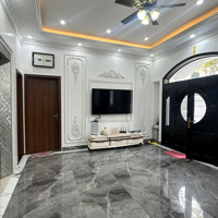 Bán Căn Biệt Thự Song Lập Vencie Vinhomes Imperial 144M2, Có Thang Máy Giá Chỉ 19 Tỷ