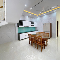 Kẹt Vốn Cần Bán Nhà Đinh Đức Thiện Giá Bán 1Tỷ350 Diện Tích: 110M2, Trường Cấp 3 Bình Chánh, Cách Ql 1A Chỉ 500M