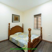 Căn Hộ 2 Phòng Ngủ Xinh Đẹp Và Nhiều Ánh Sáng Ở Quận Hoàn Kiếm 0983739032