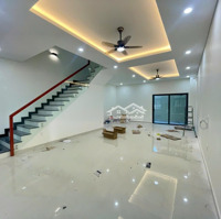Bán Biệt Thự Verosa Park, 15 Tỷ, 102M2, 4 Phòng Ngủ 5 Vệ Sinh Q9, Hcm