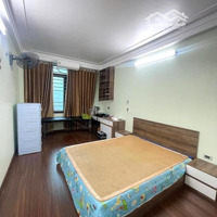 Chỉ 7.65 Tỷ! Có Nhà Mặt Phố Cầu Giấy, 5 Tầng, Kinh Doanh Đỉnh, Lh Xem Ngay 0972174959