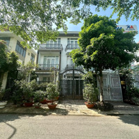 Bán Biệt Thự 26 Tỷ, 180M2 Tại Liên Phường, Phước Long B, Thủ Đức, Tp.hcm - Giá Cực Chất Chỉ Với