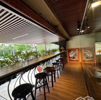 Cho Thuê Nhà Mặt Tiền Ngang 5M, Vị Trí Đắc Địa 9 Công Trường Lam Sơn, Quận 1