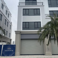 Chỉ Cần Vốn 5,2 Tỷ Có Ngay Căn Lô Góc 127,6M2, Mặt Tiền Tới 8,5M Tại Mặt Đường Hạnh Phúc,Đảo Vũ Yên